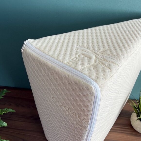 Zuma Foam Wedge Pillow By Brentwood Home With Bamboo Cover Support 10" - Picture 3 of 16